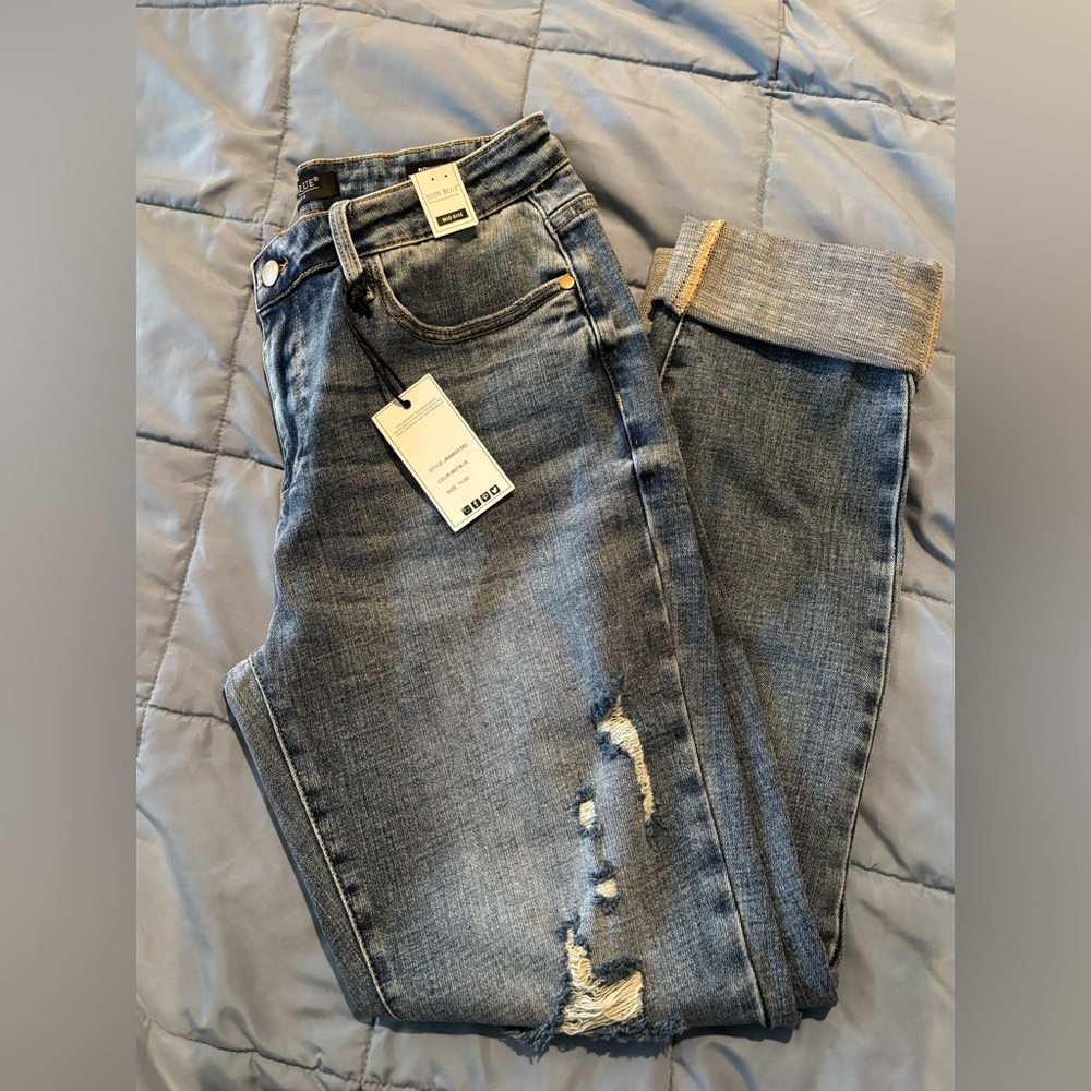 NEW Judy Blue Distressed Cuffed Boyfriend Jeans